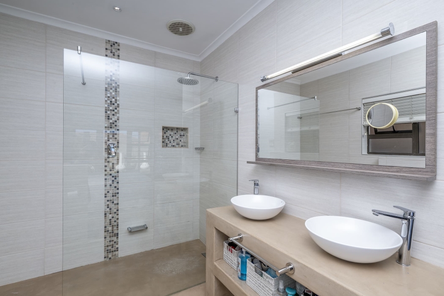 3 Bedroom Property for Sale in Protea Heights Western Cape